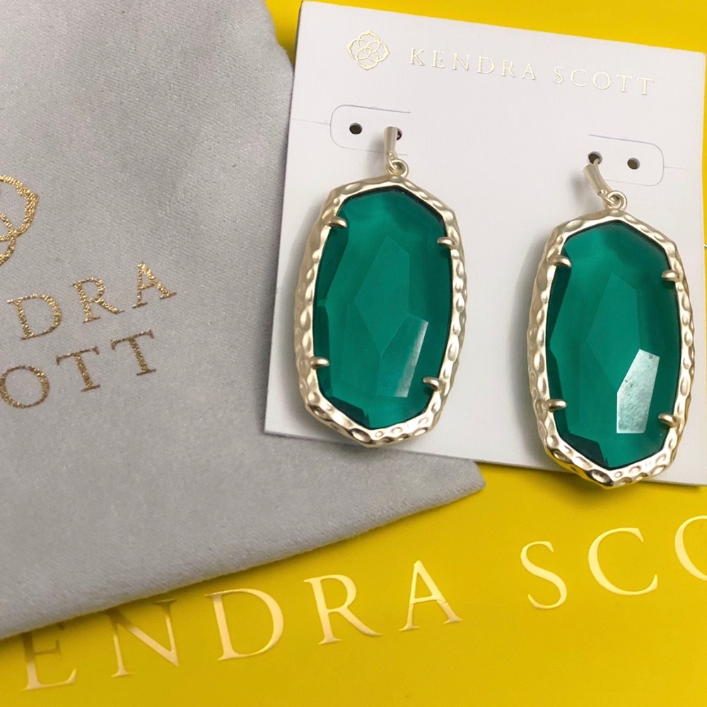 *SOLD* Kendra Scott Gold/Emerald Ellas EUC